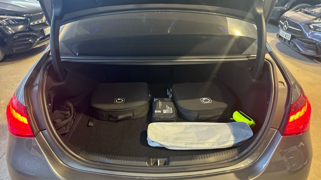 mercedes-clase-c-c-300-e-eq-berlina-imagen-12