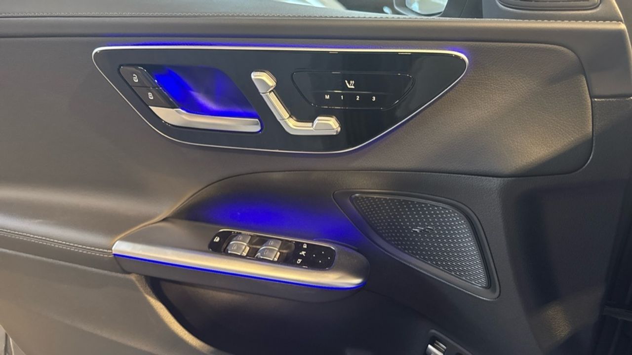 mercedes-clase-c-c-300-e-eq-berlina-imagen-21