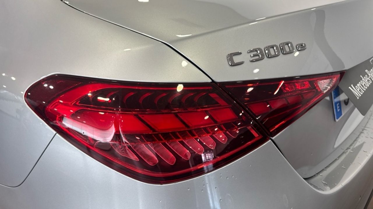 mercedes-benz-clase-c-300-e-con-tecnologia-hibrida-eq-imagen-24