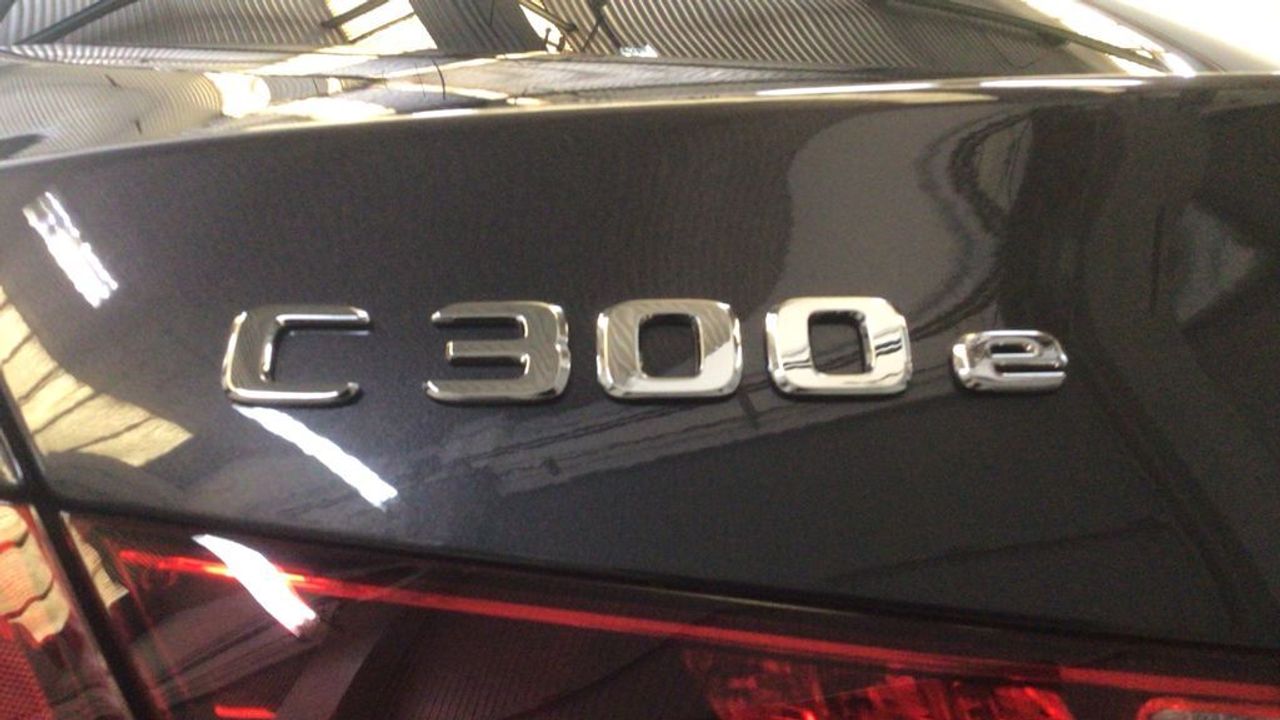 mercedes-clase-c-c-300-e-eq-berlina-imagen-11