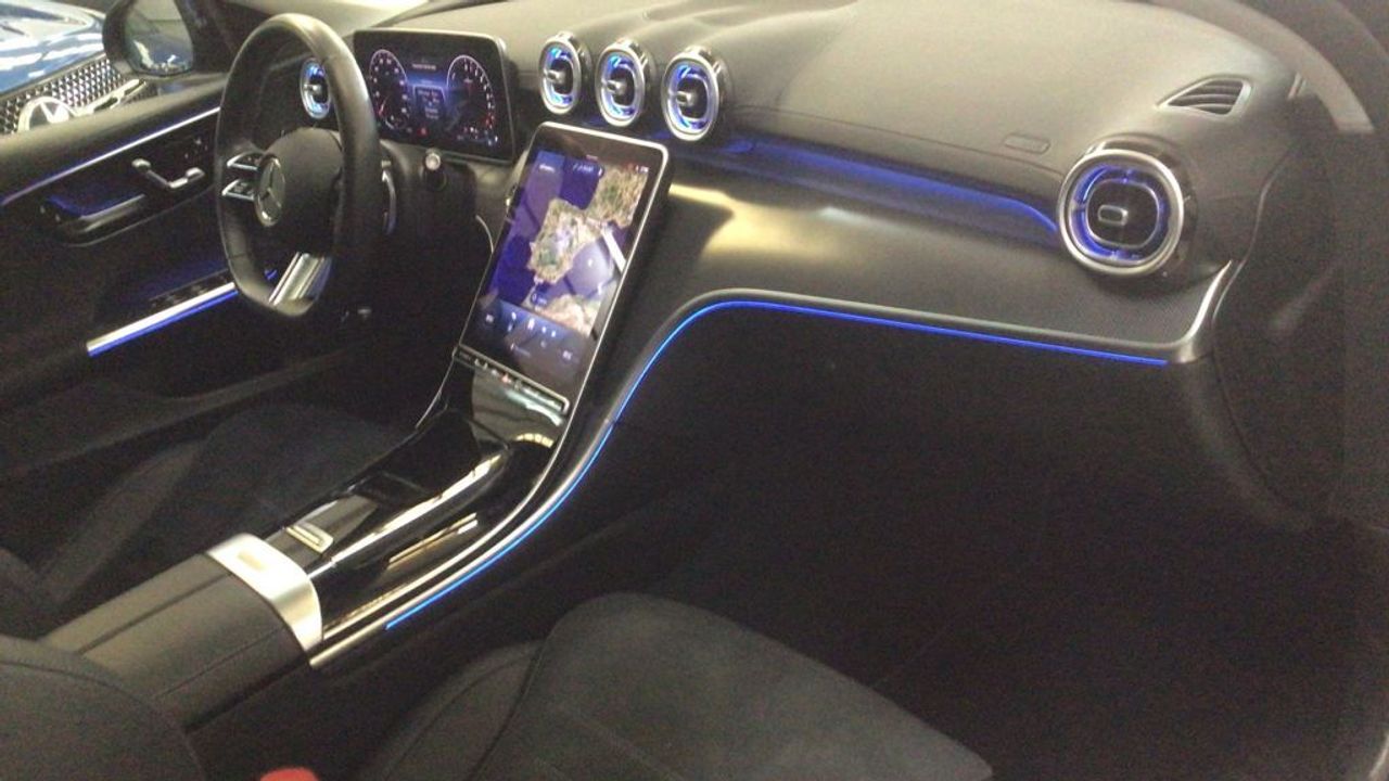 mercedes-clase-c-c-300-e-eq-berlina-imagen-9