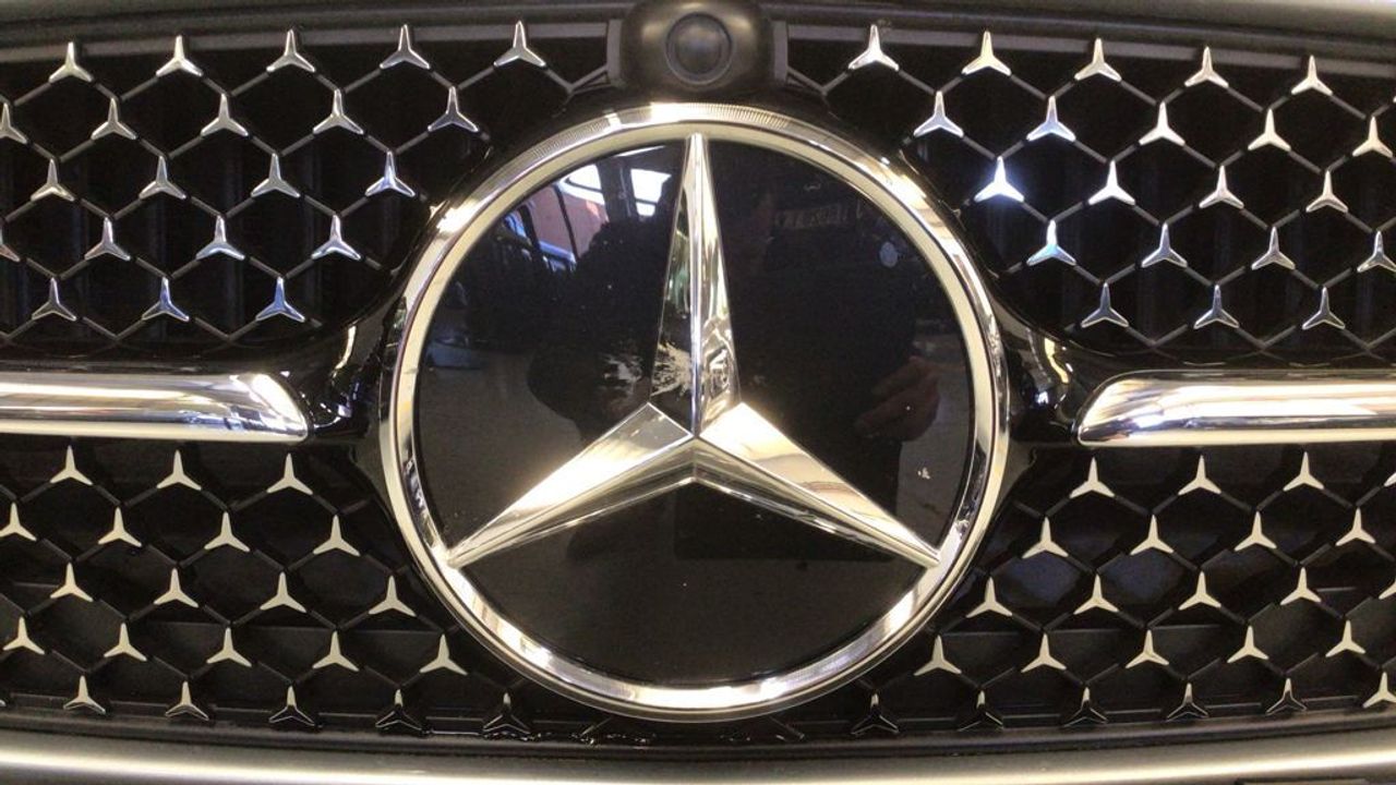 mercedes-clase-c-c-300-e-eq-berlina-imagen-12