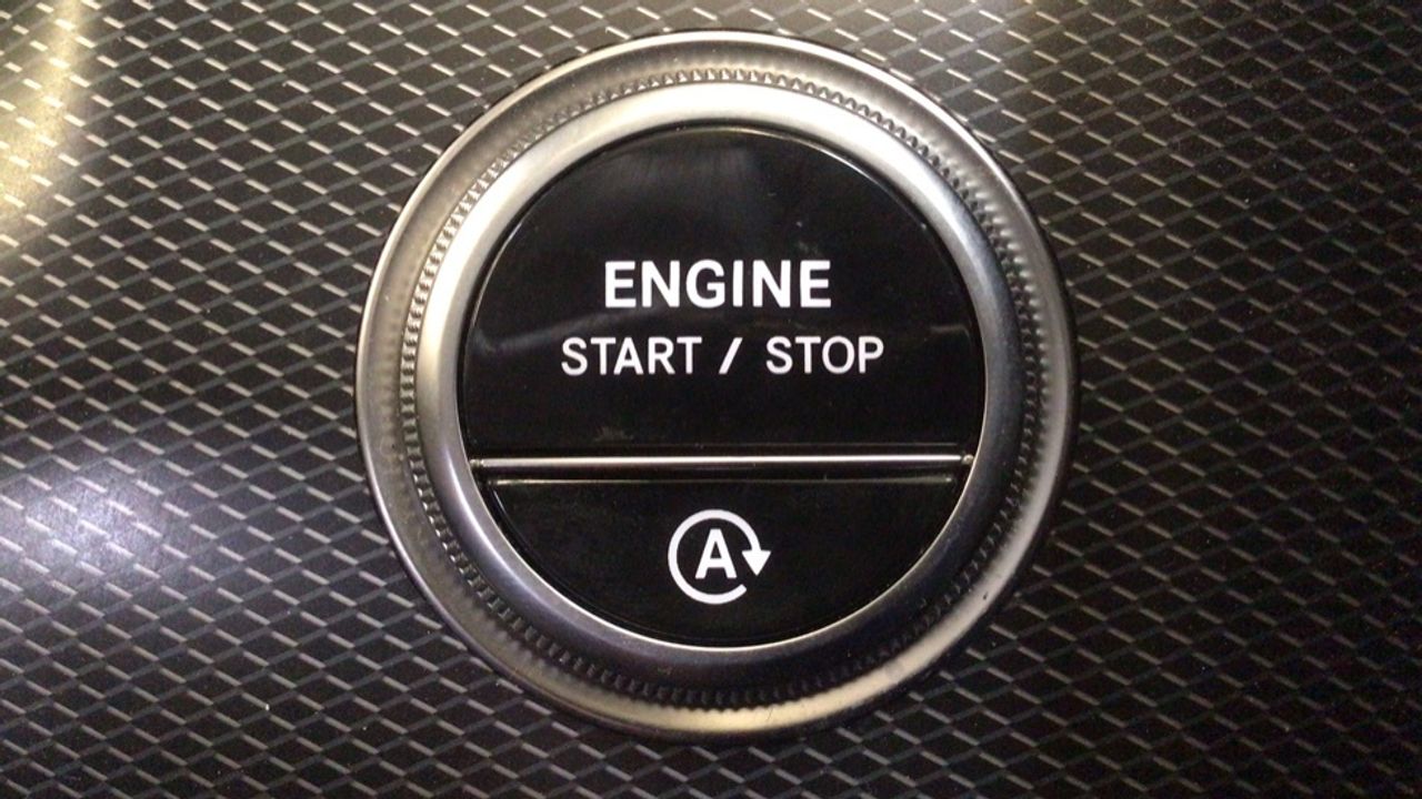mercedes-clase-c-c-220-d-berlina-imagen-21