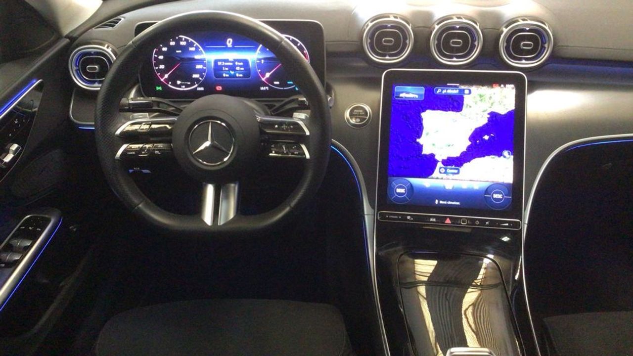 mercedes-clase-c-c-220-d-berlina-imagen-8