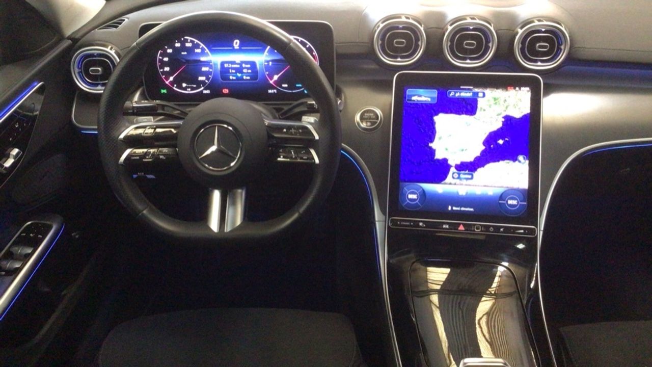 mercedes-clase-c-c-220-d-berlina-imagen-8