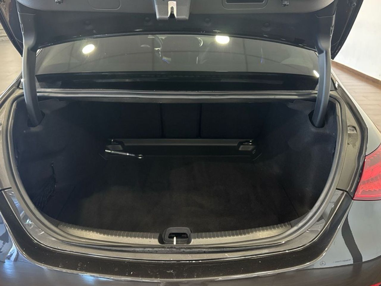 mercedes-clase-c-c-220-d-berlina-imagen-13