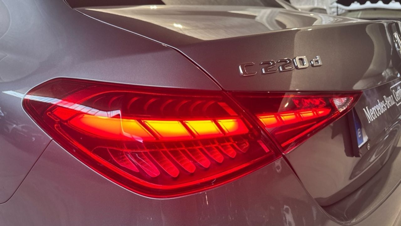 mercedes-clase-c-c-220-d-berlina-imagen-23