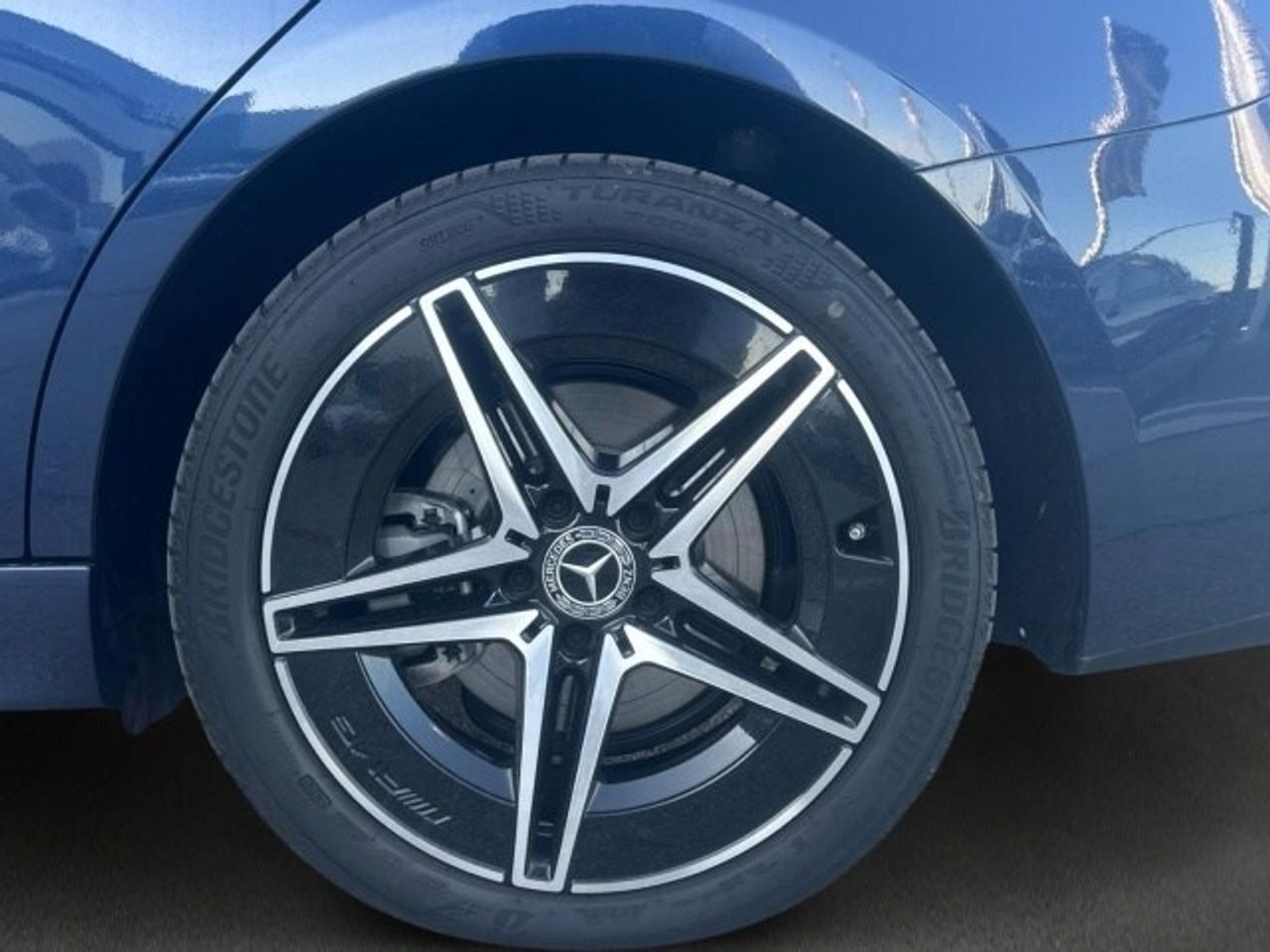 mercedes-clase-c-c-220-d-berlina-imagen-7