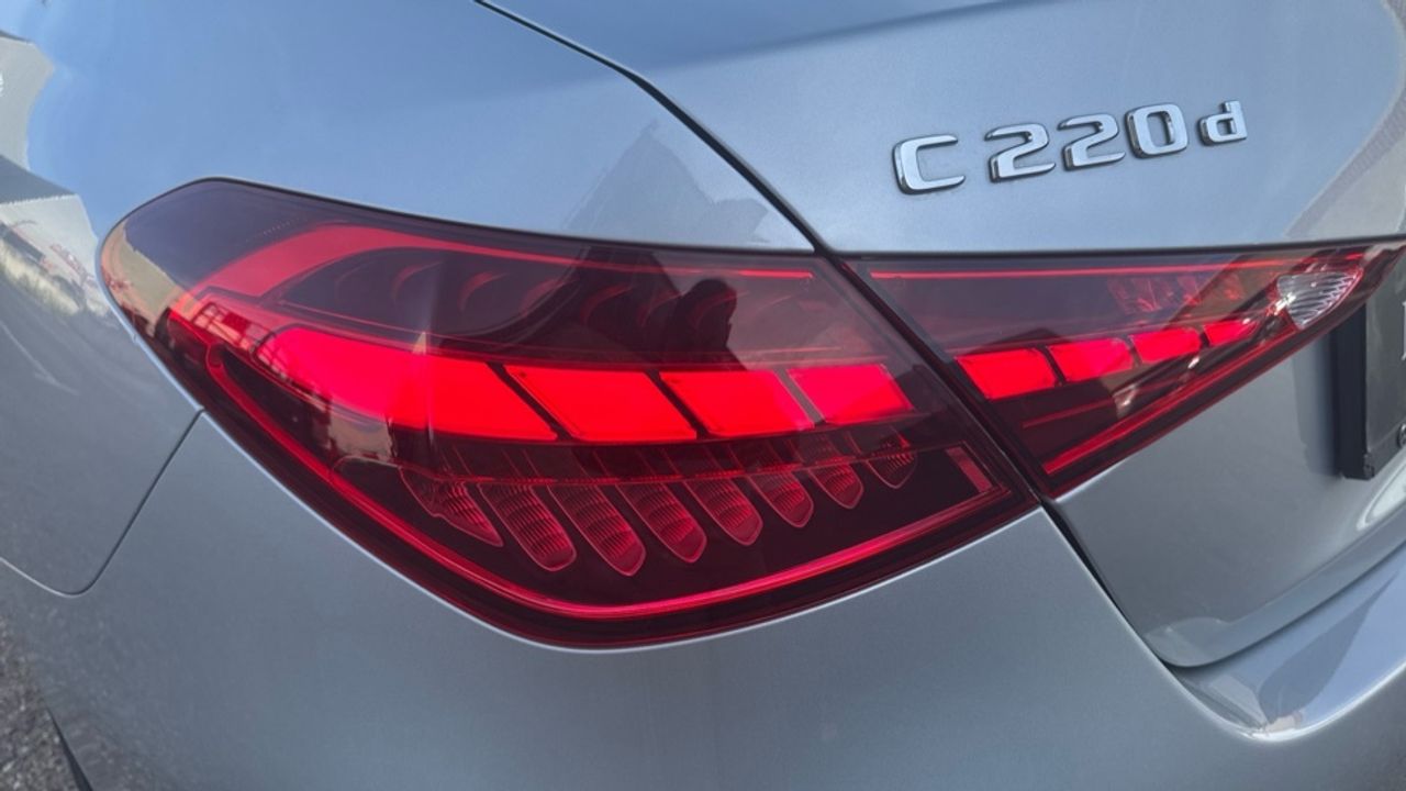 mercedes-clase-c-c-220-d-berlina-imagen-20