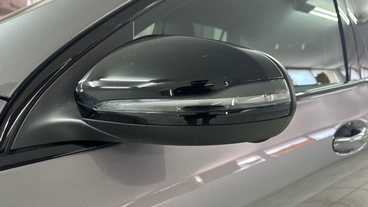 mercedes-eqa-300-4matic-imagen-16