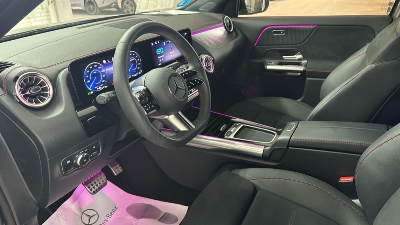 mercedes-eqa-300-4matic-imagen-5