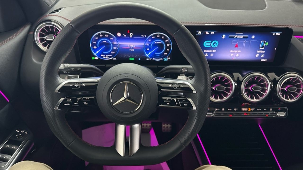 mercedes-eqa-300-4matic-imagen-8