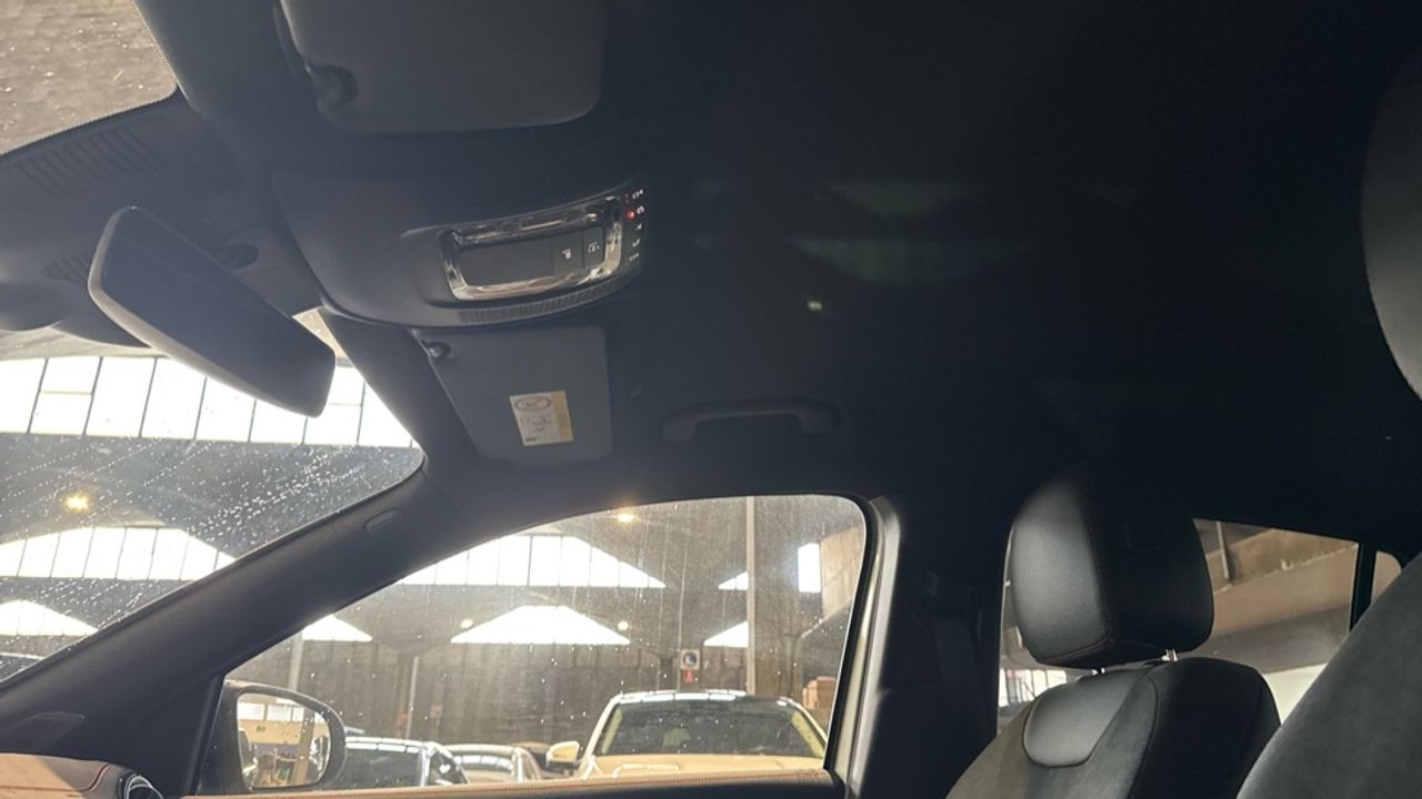 mercedes-eqa-250+-amg-night-edition-imagen-15