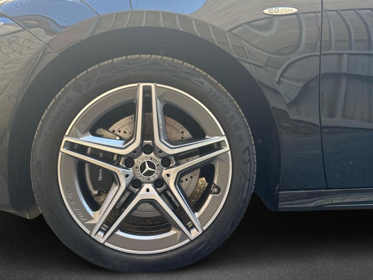 mercedes-clase-a-a-250-e-con-tecnologia-hibrida-eq-imagen-4