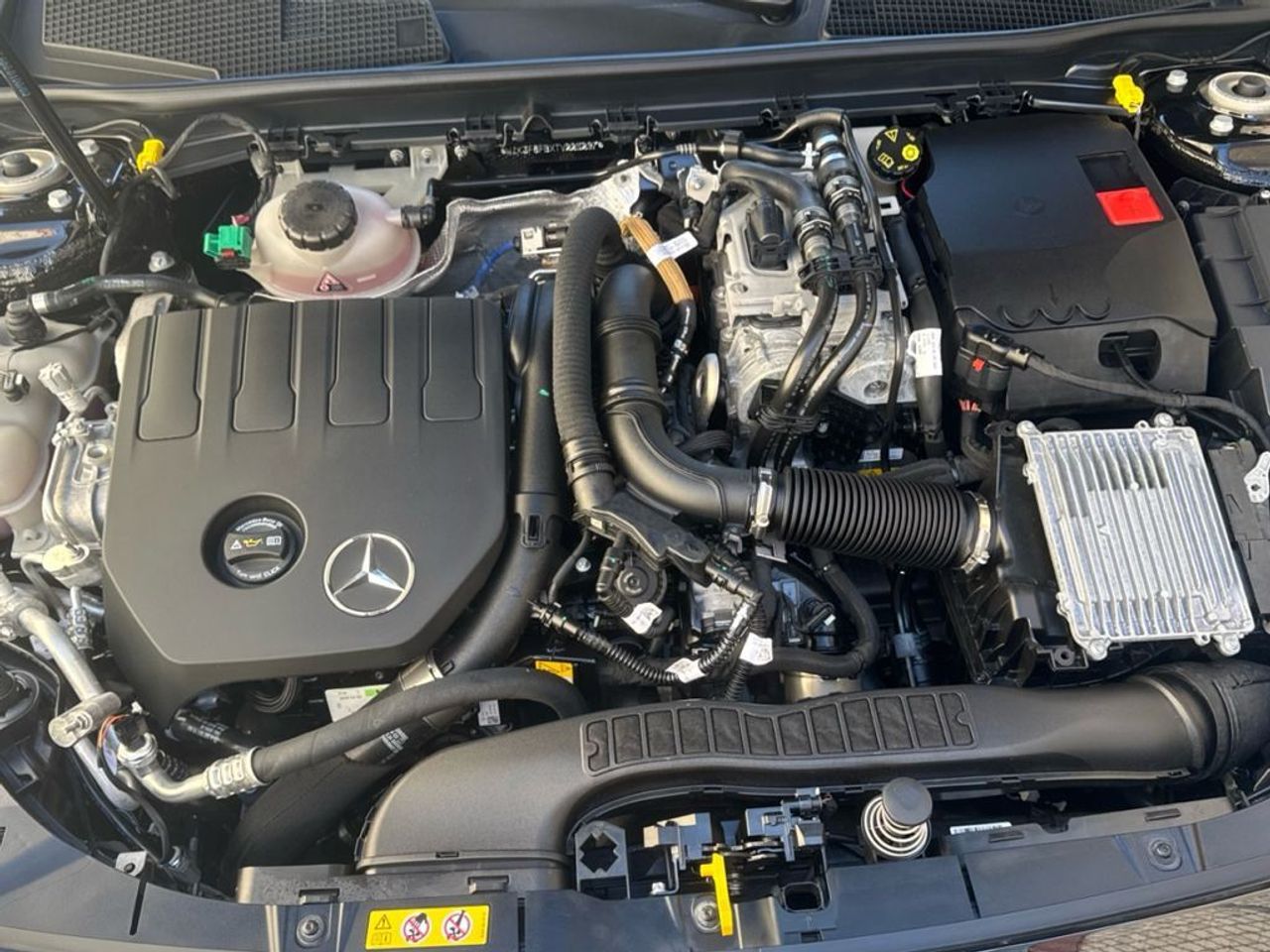 mercedes-clase-a-a-250-e-con-tecnologia-hibrida-eq-imagen-15