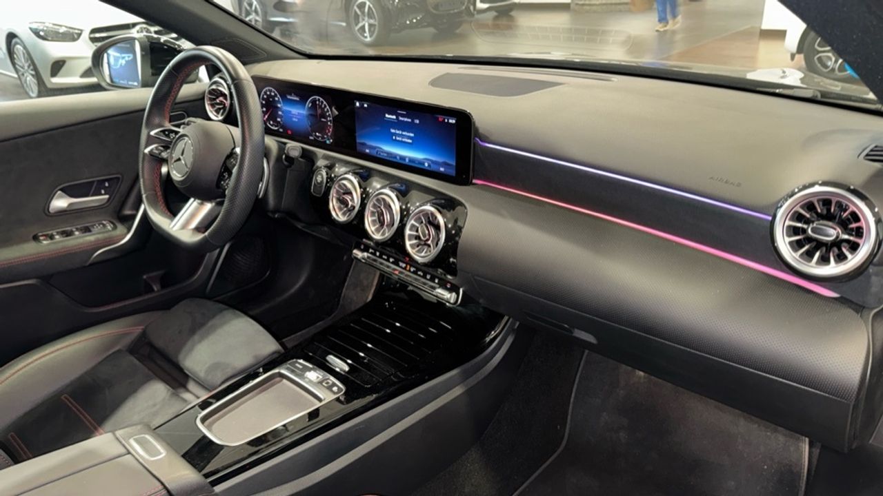 mercedes-clase-a-a-250-e-con-tecnologia-hibrida-eq-imagen-9