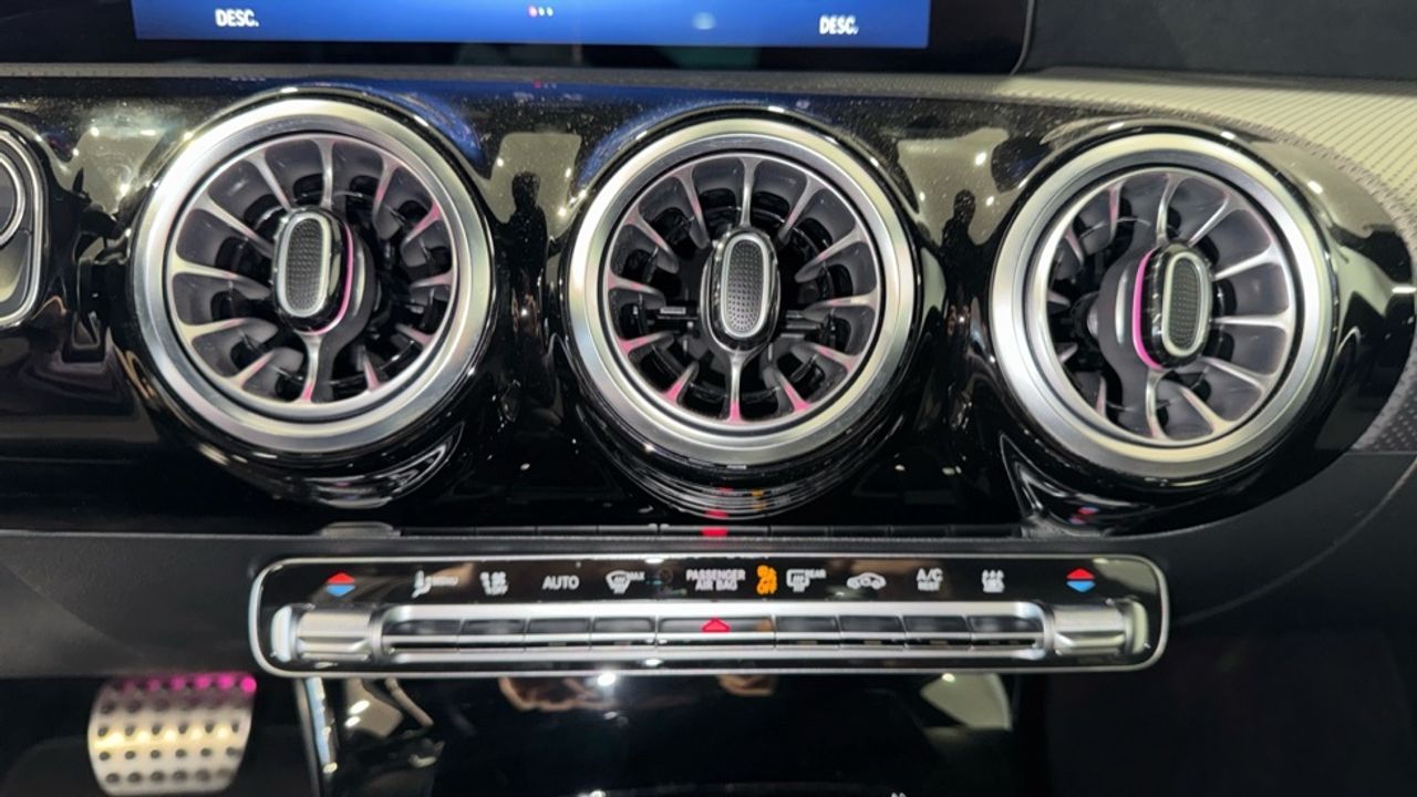 mercedes-clase-a-a-250-e-con-tecnologia-hibrida-eq-imagen-19