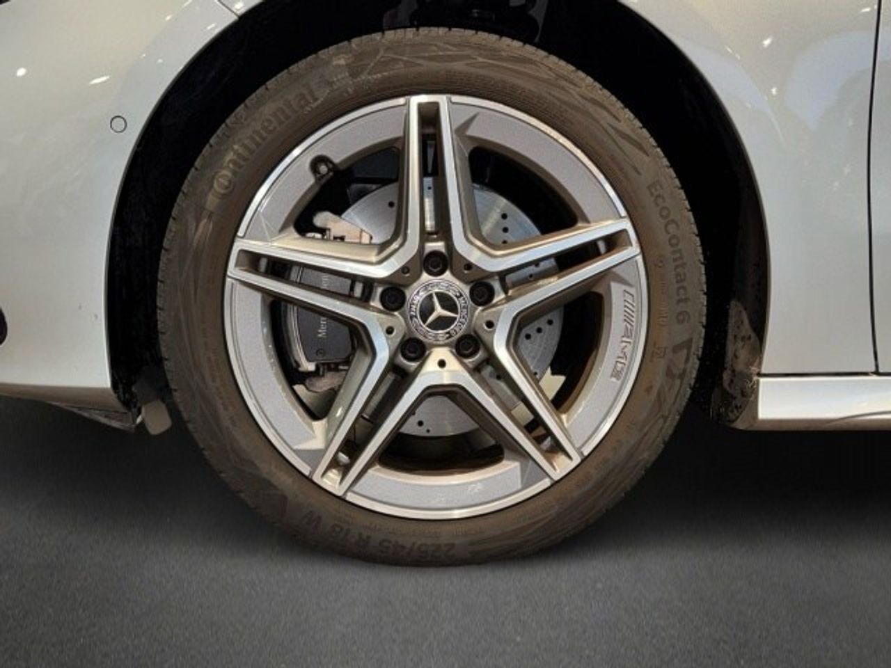 mercedes-clase-a-a-250-e-con-tecnologia-hibrida-eq-imagen-4