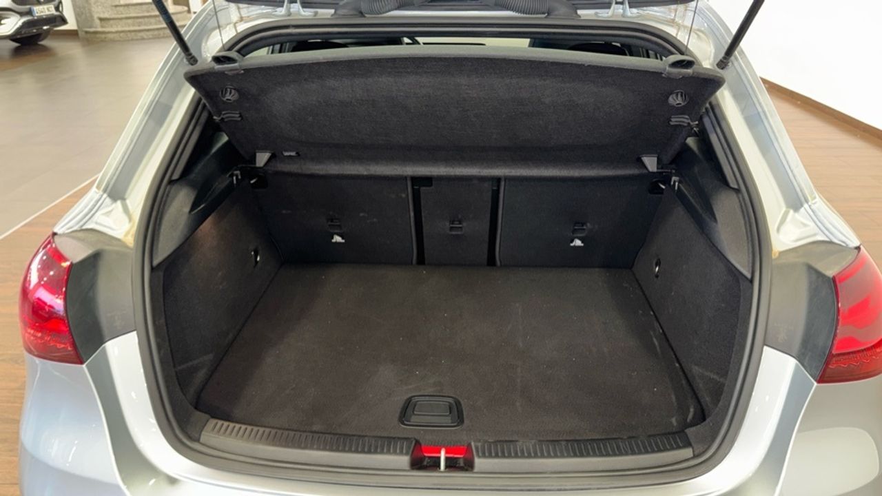 mercedes-clase-a-a-250-e-con-tecnologia-hibrida-eq-imagen-12