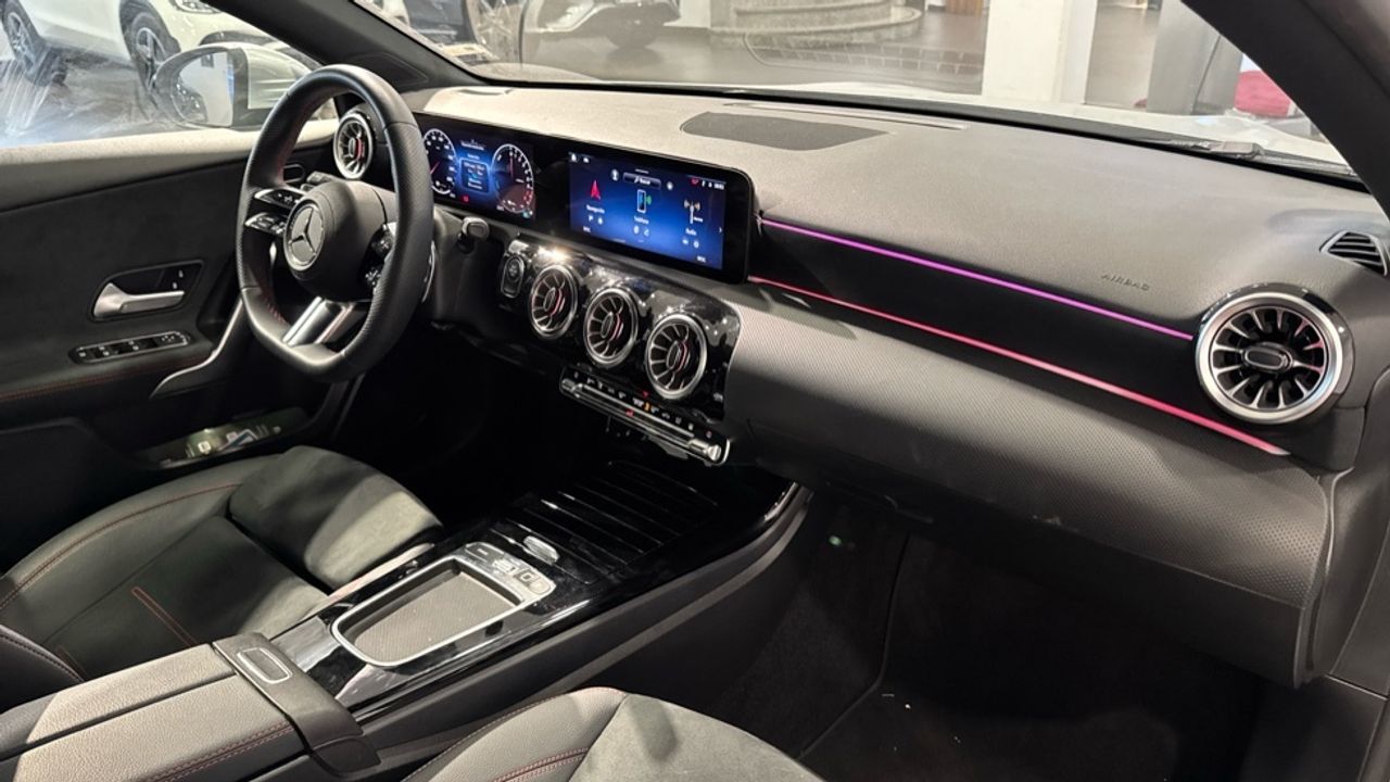 mercedes-clase-a-a-250-e-con-tecnologia-hibrida-eq-imagen-9