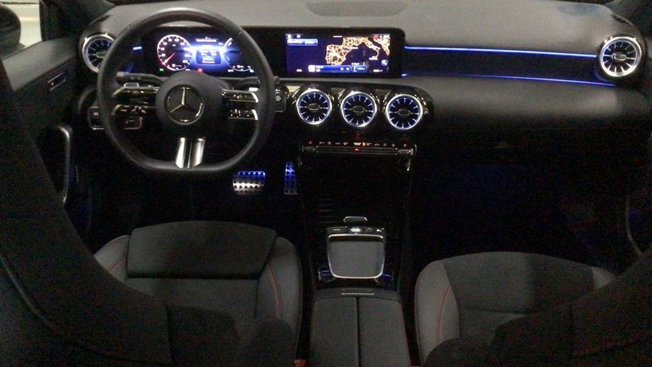 mercedes-clase-a-a-250-e-con-tecnologia-hibrida-eq-imagen-7