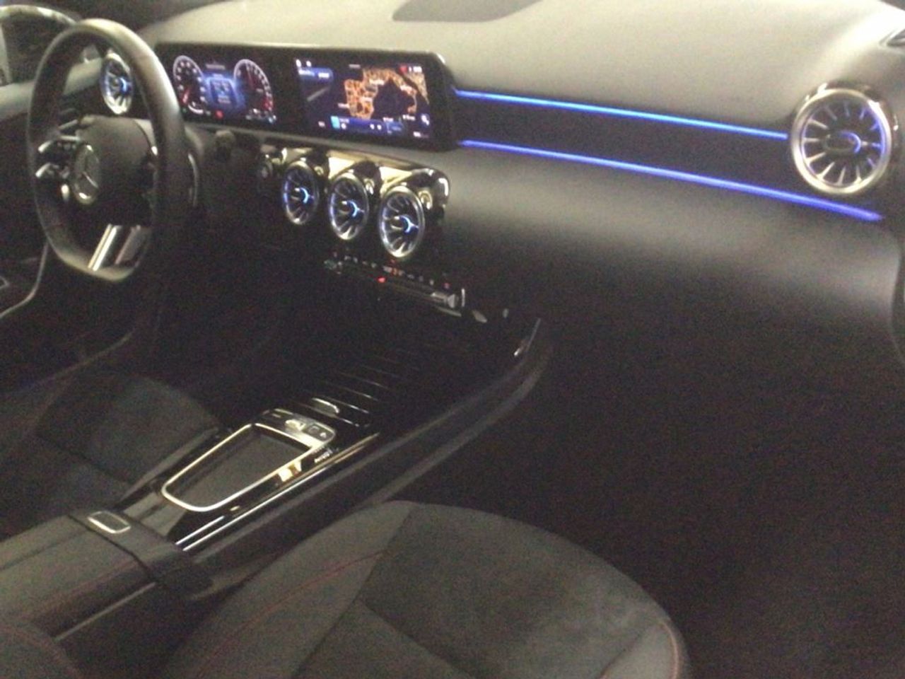 mercedes-clase-a-a-250-e-con-tecnologia-hibrida-eq-imagen-9