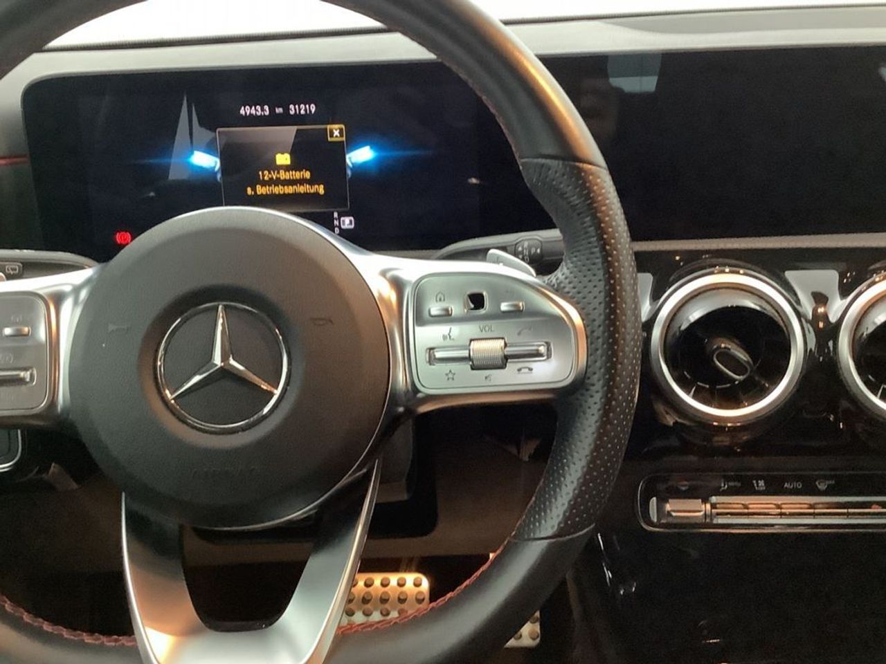 mercedes-clase-a-a-180-d-imagen-8