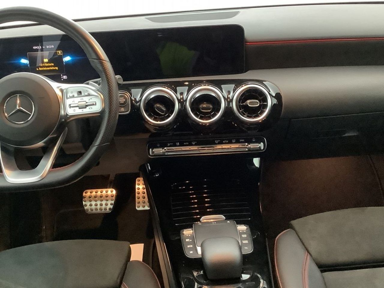 mercedes-clase-a-a-180-d-imagen-7