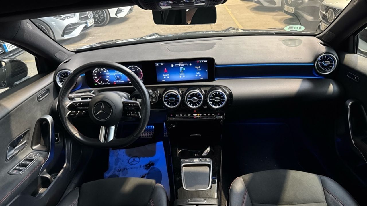 mercedes-clase-a-a-180-d-sedan-imagen-7