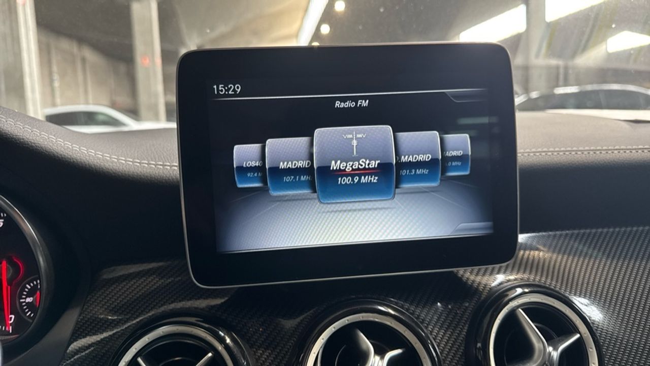 mercedes-gla-gla-180-imagen-20