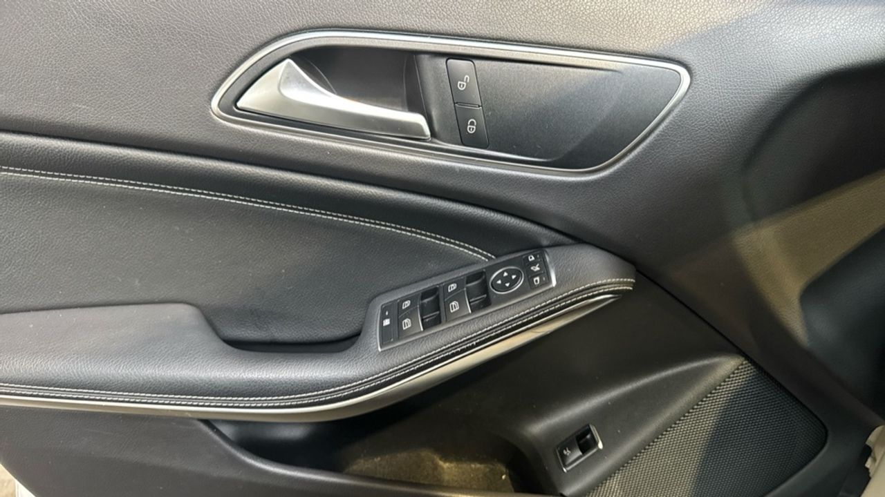 mercedes-gla-gla-180-imagen-23