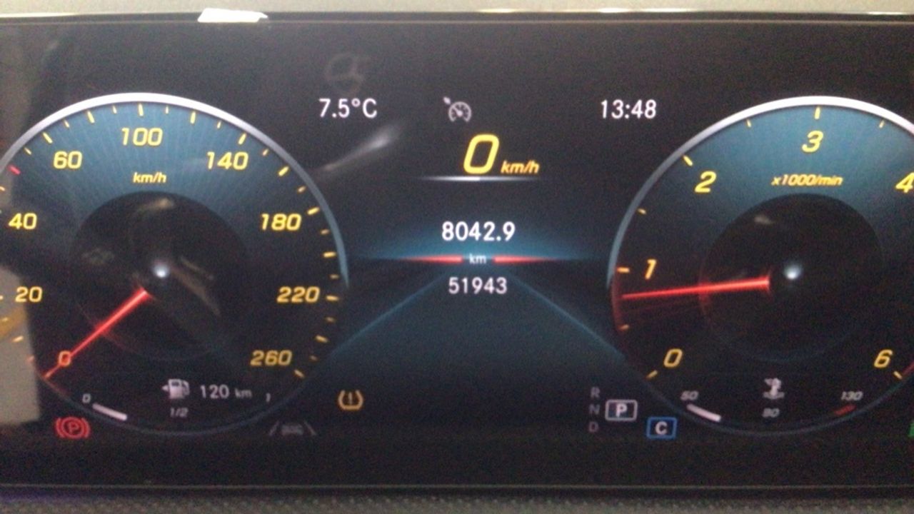 mercedes-clase-a-a-180-d-imagen-24