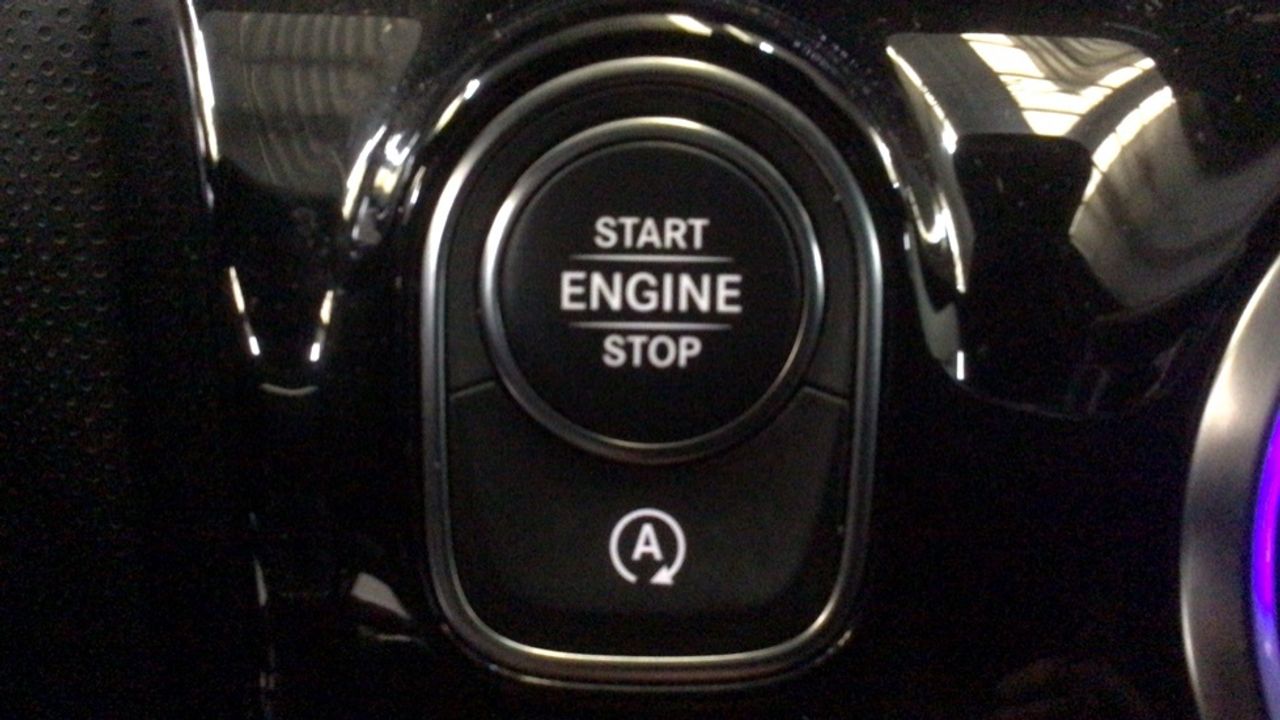 mercedes-clase-a-a-180-d-imagen-21