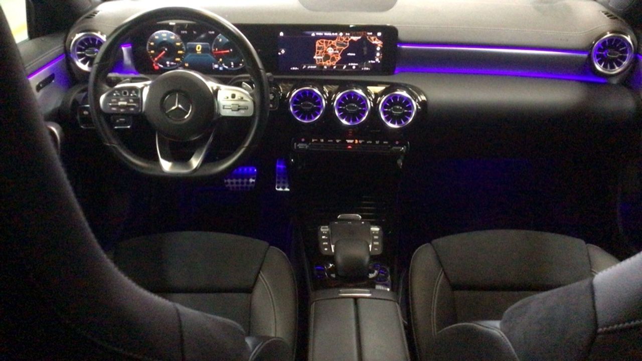 mercedes-clase-a-a-180-d-imagen-7