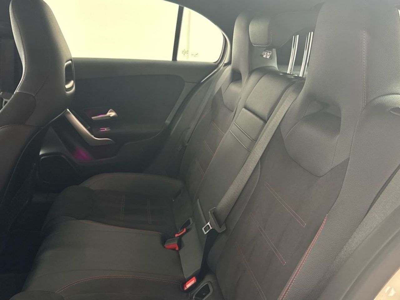 mercedes-clase-a-a-200-d-imagen-10