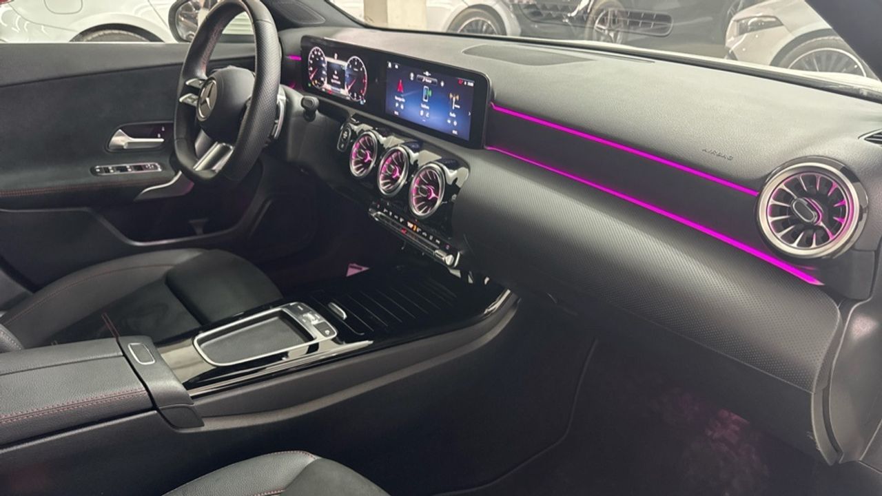 mercedes-clase-a-a-200-d-imagen-9