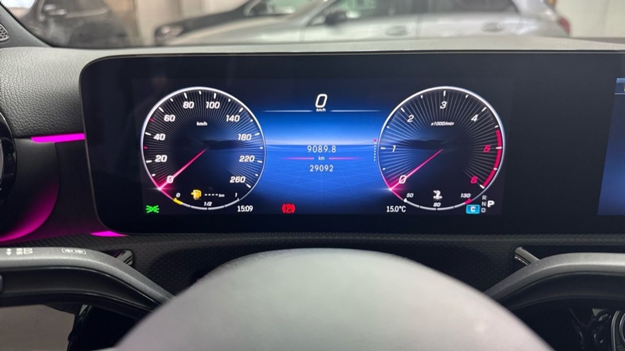 mercedes-clase-a-a-200-d-imagen-18