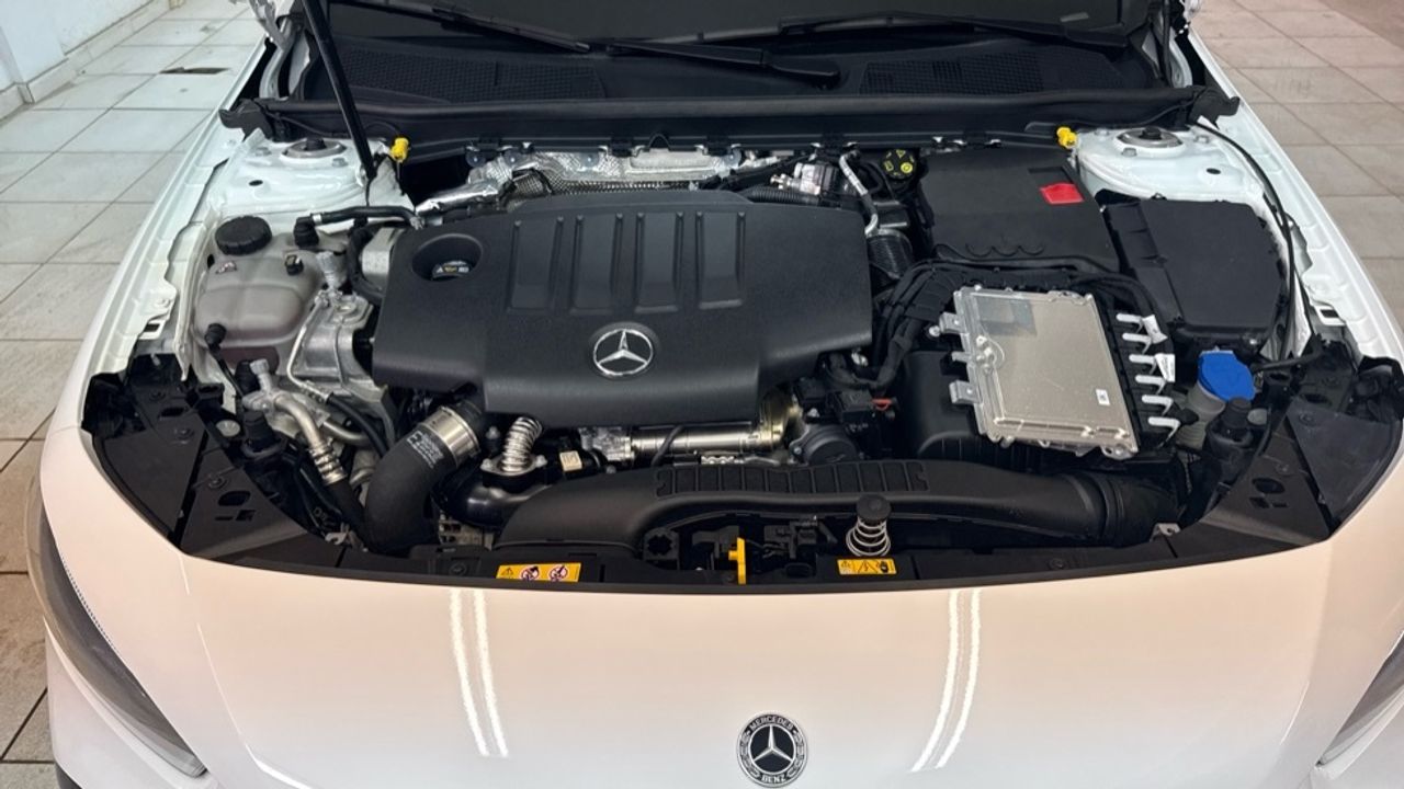 mercedes-clase-a-a-200-d-imagen-16