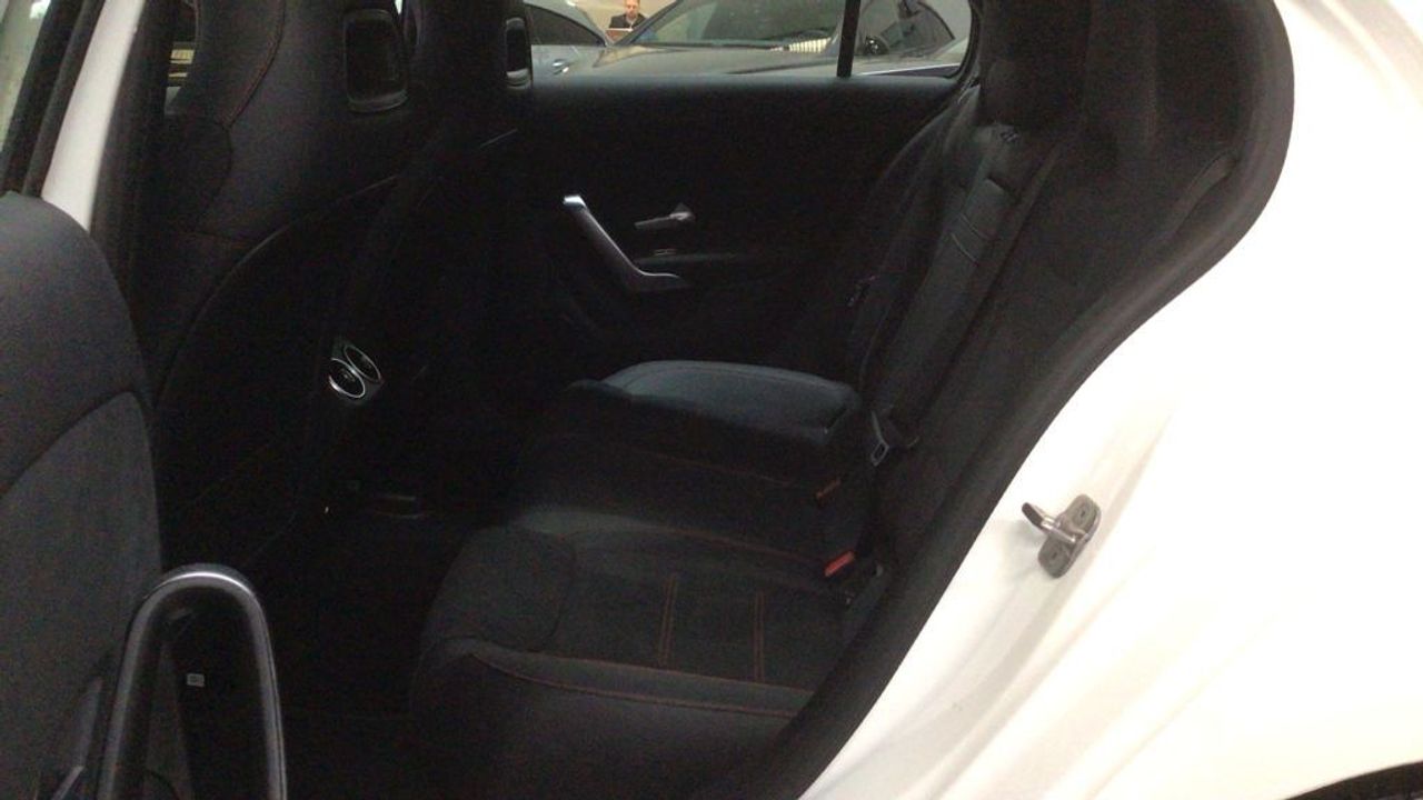 mercedes-clase-a-a-200-d-imagen-10