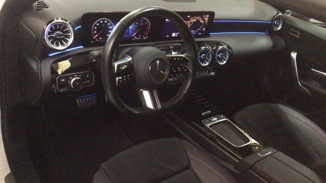 mercedes-clase-a-a-200-d-imagen-5
