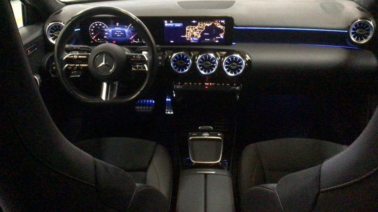 mercedes-clase-a-a-200-d-imagen-7