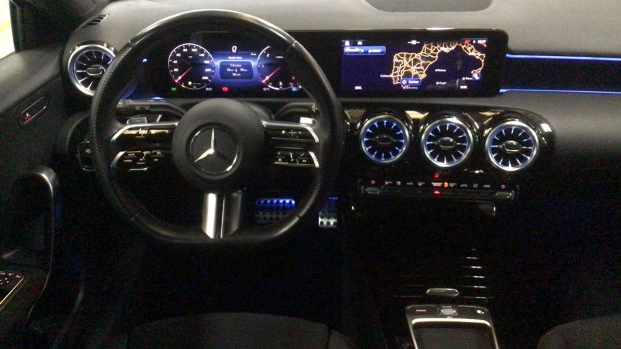 mercedes-clase-a-a-200-d-imagen-8