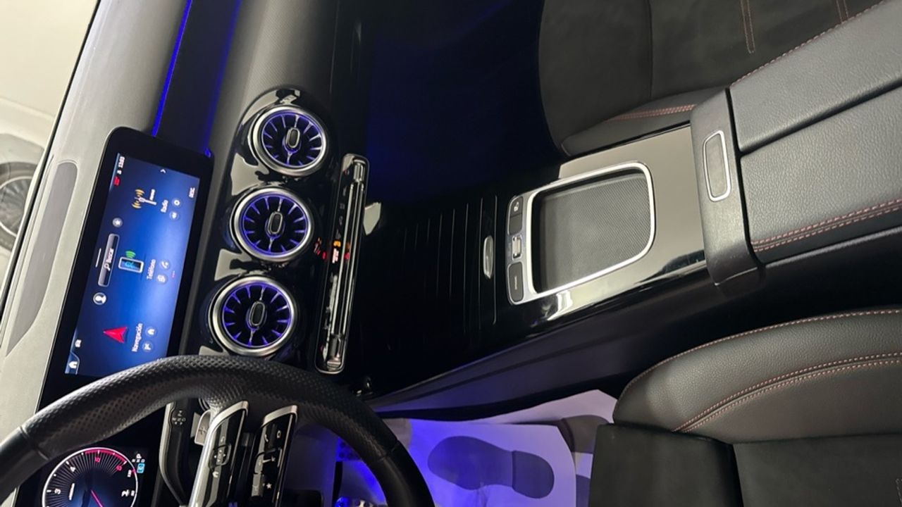 mercedes-clase-a-a-200-d-imagen-22