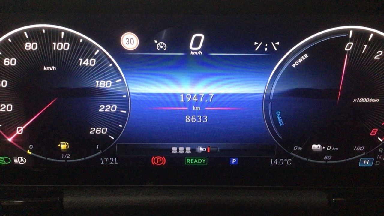 mercedes-clase-b-b-250-e-imagen-24