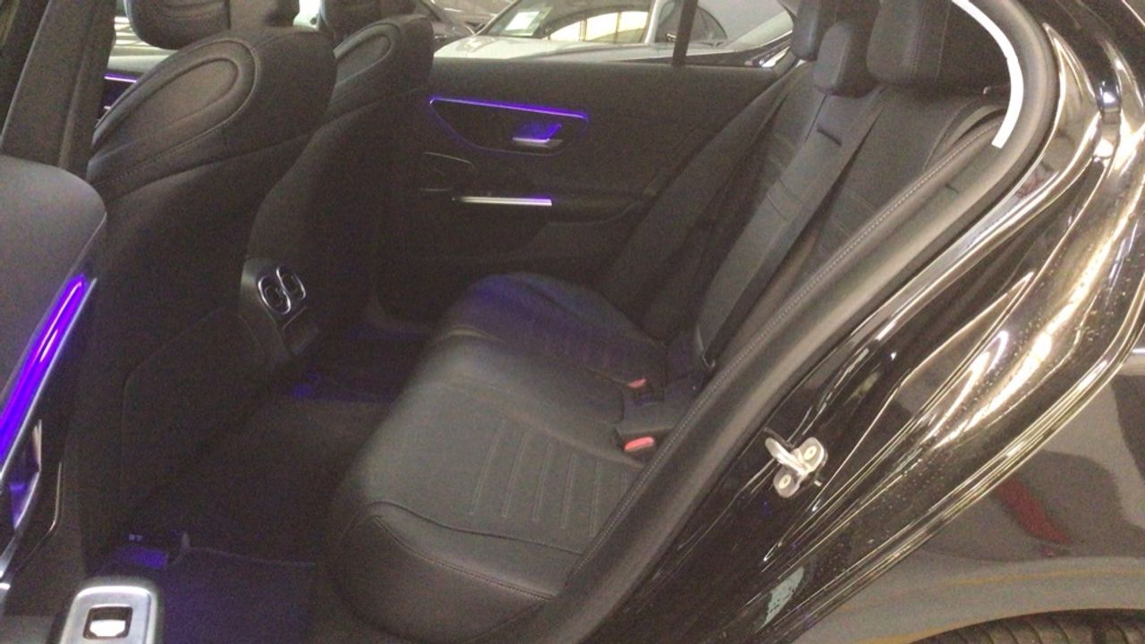 mercedes-clase-c-c-300-d-e-berlina-imagen-10