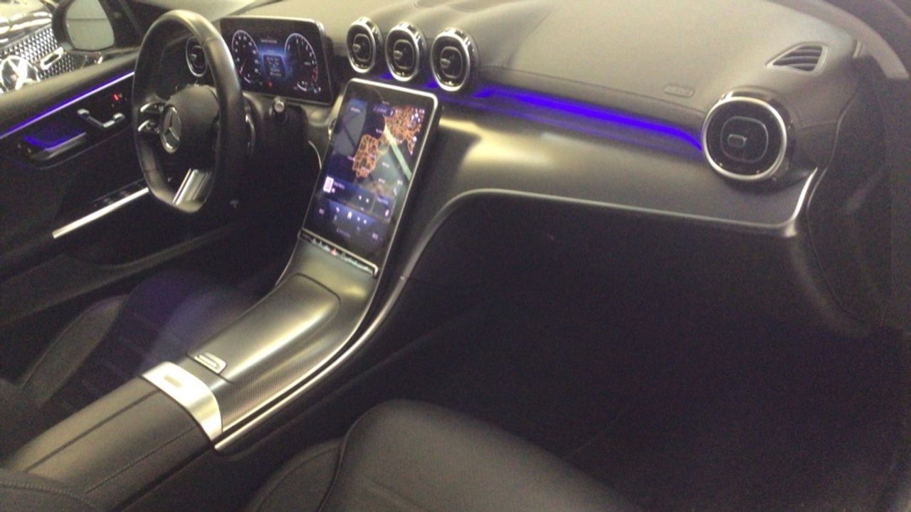 mercedes-clase-c-c-300-d-e-berlina-imagen-9