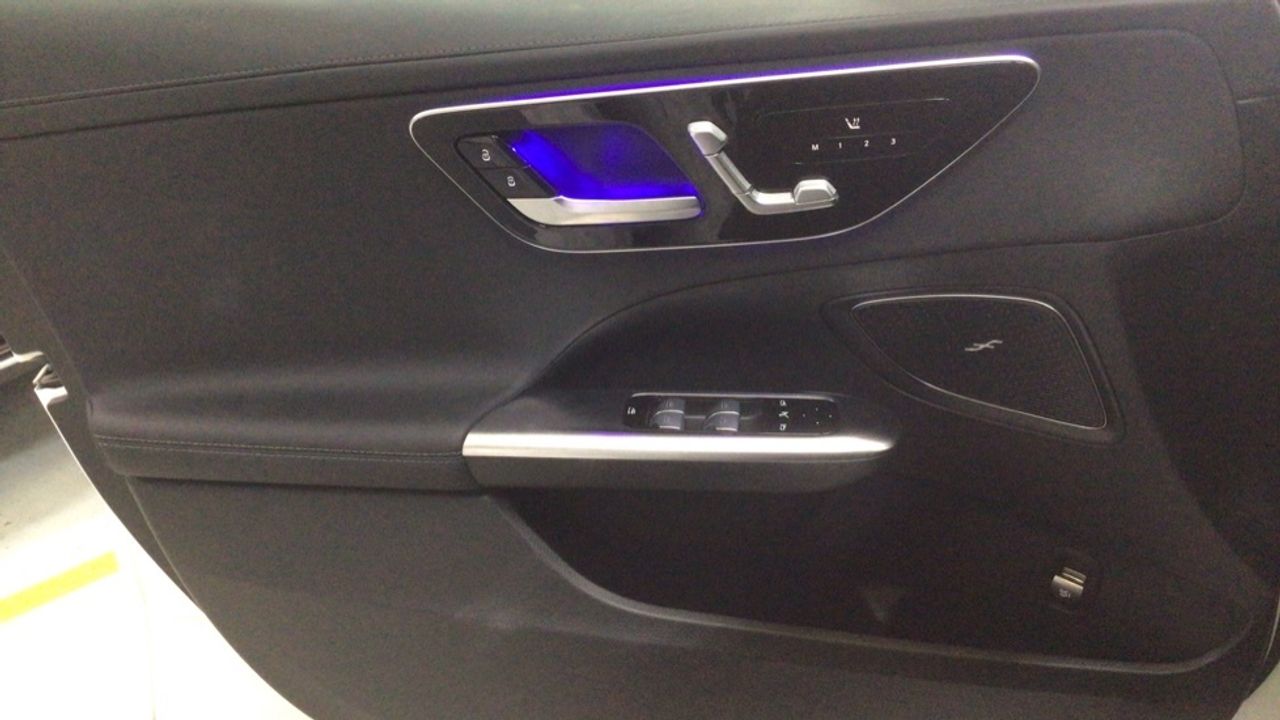 mercedes-clase-c-c-300-d-e-berlina-imagen-22