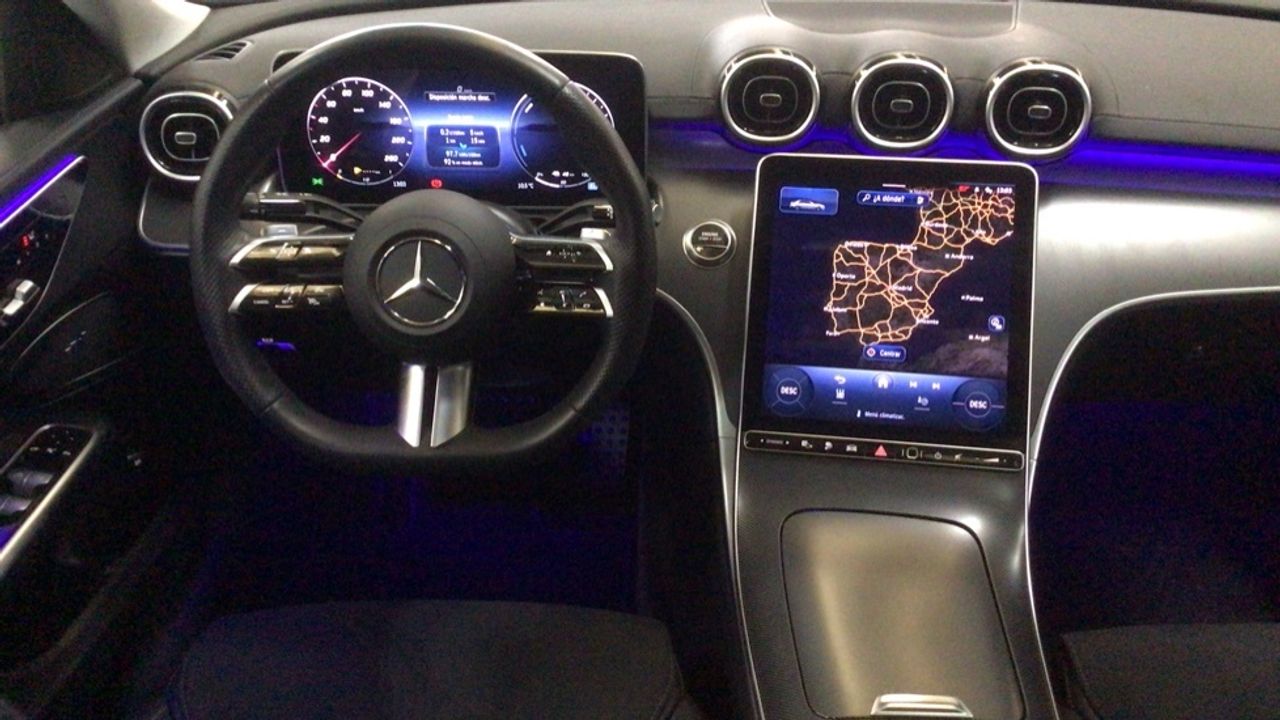 mercedes-clase-c-c-300-d-e-berlina-imagen-8