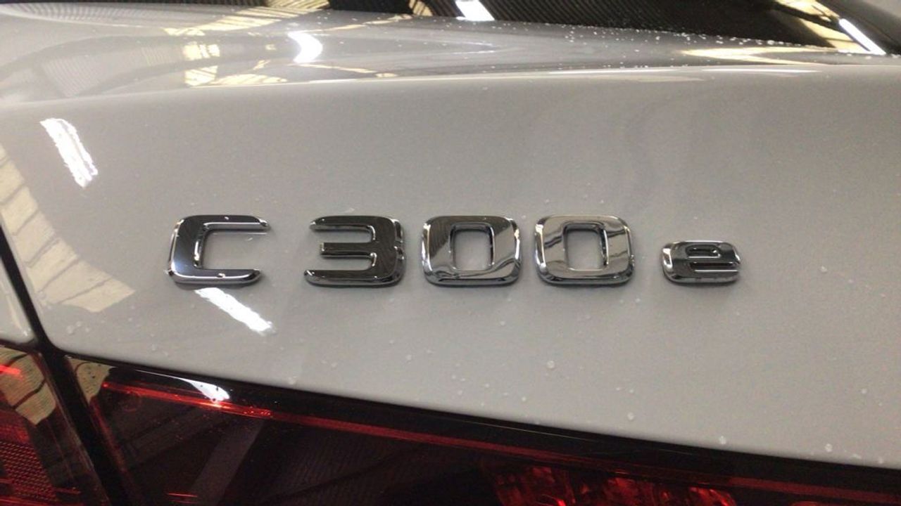 mercedes-clase-c-c-300-e-imagen-11