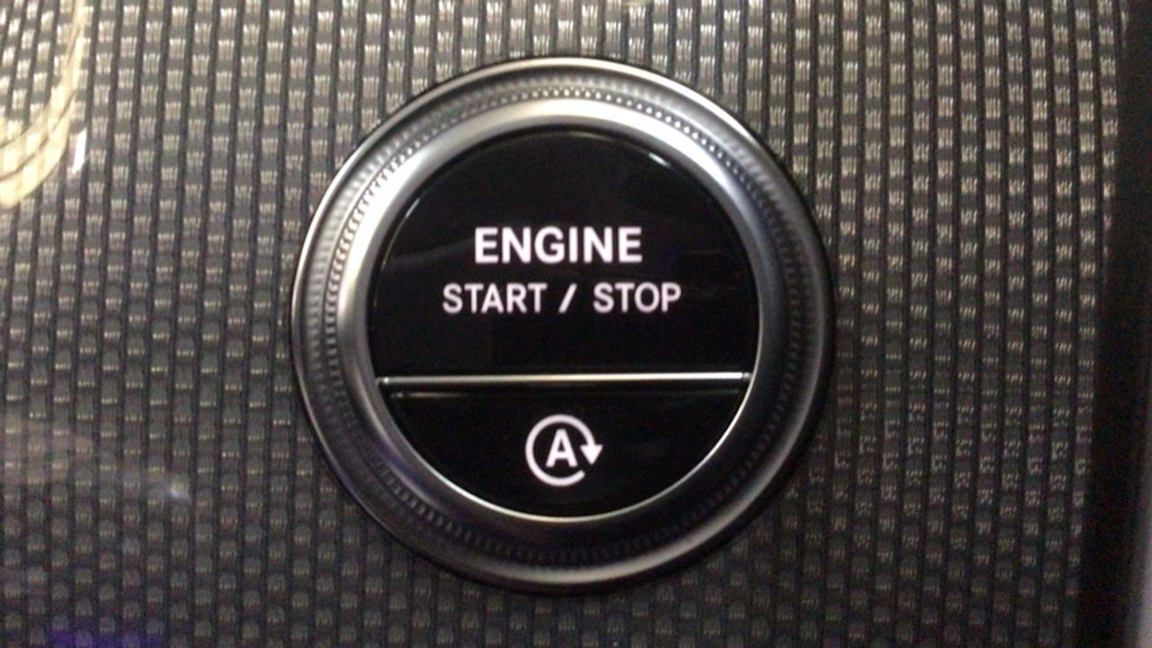 mercedes-cle-cle-200-coupe-imagen-21